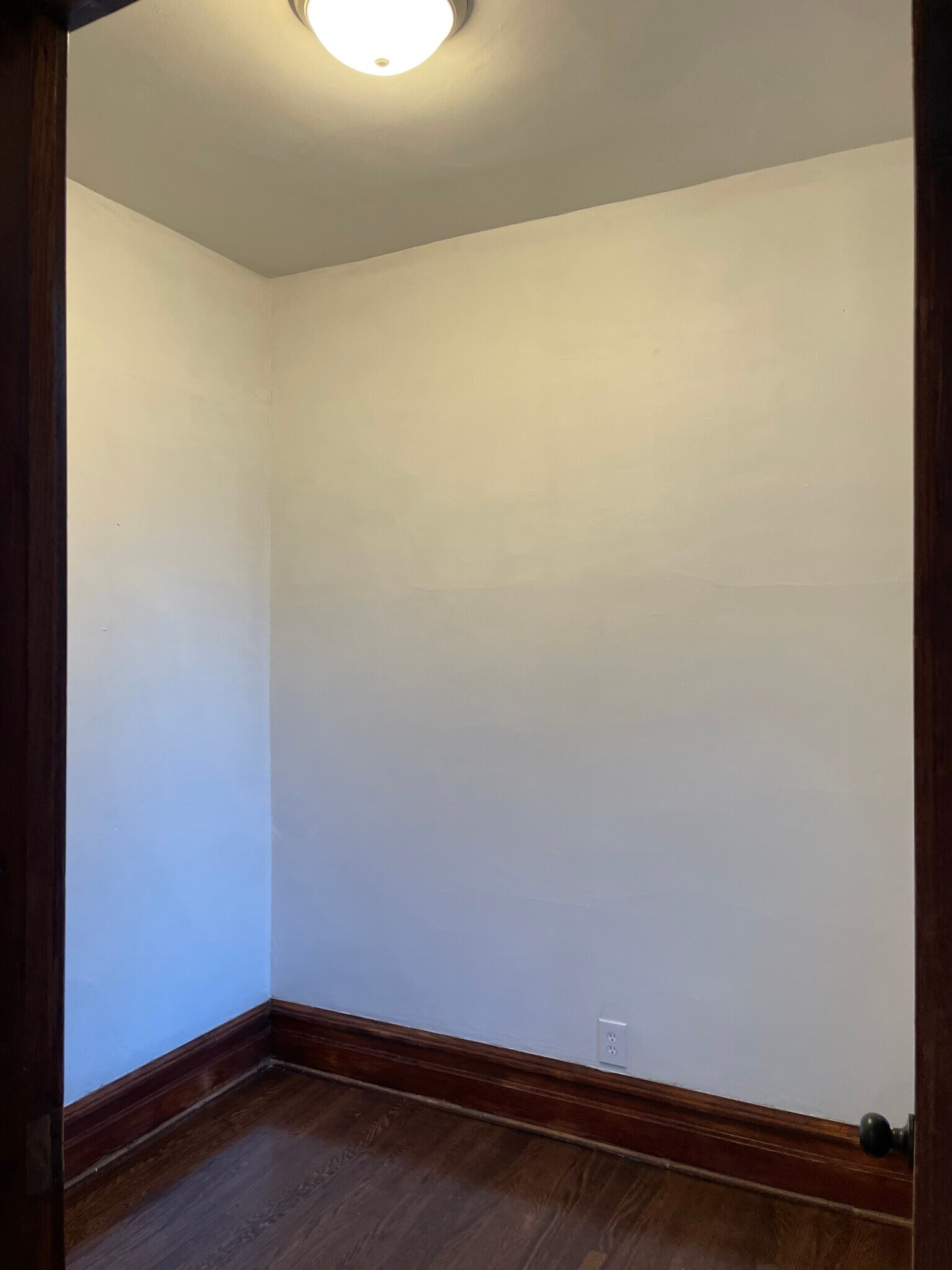 Building Photo - 7114 S Drexel Ave