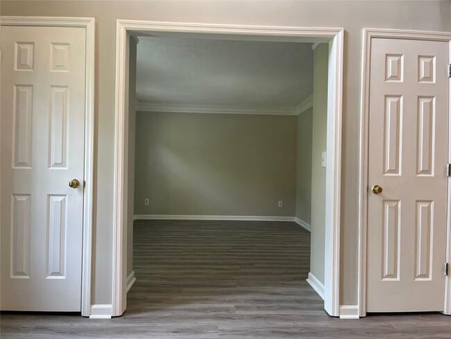 Building Photo - 1397 Wynford Gate