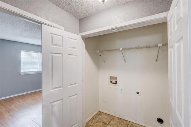 Building Photo - 7324 Vanessa Dr