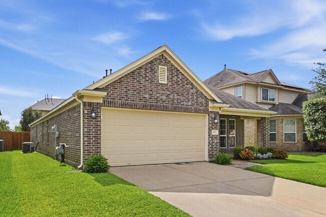 Building Photo - 15002 Miller Meadows Ln