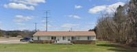 Building Photo - RANCH STYLE 2 BEDROOM DUPLEX FOR LEASE