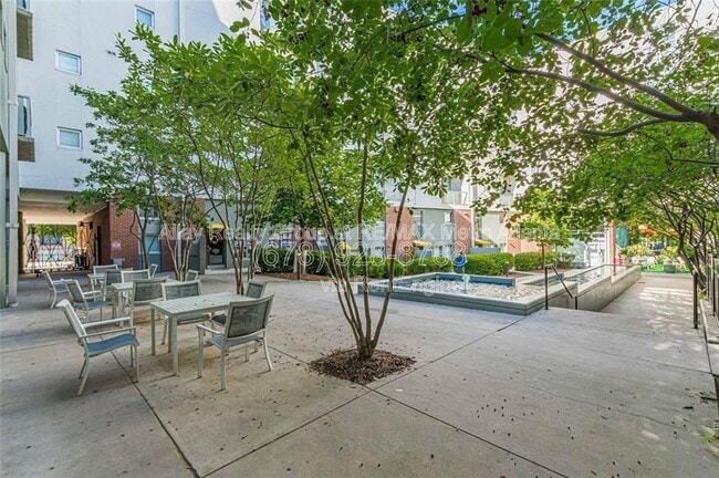 Building Photo - 620 Glen Iris Dr NE