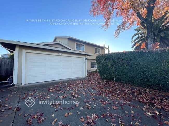 Building Photo - 160 Lakehurst Dr