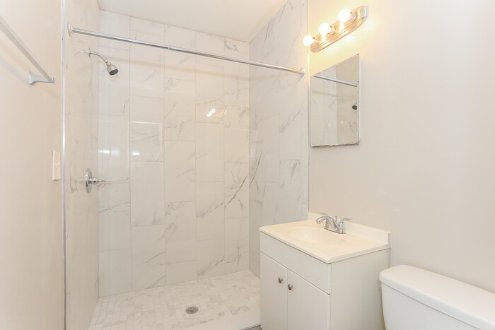 Building Photo - 6517 Sunset Dr