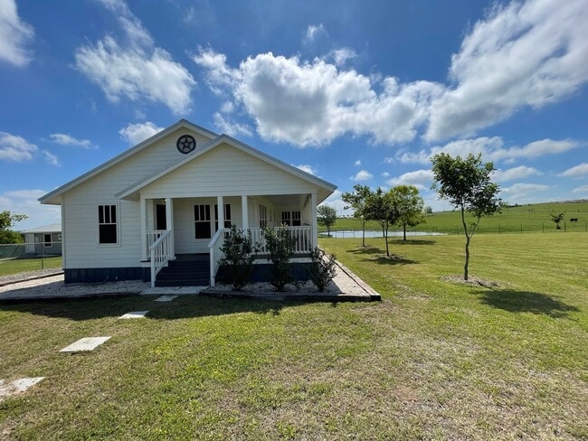 Building Photo - 9711 Thaxton Rd
