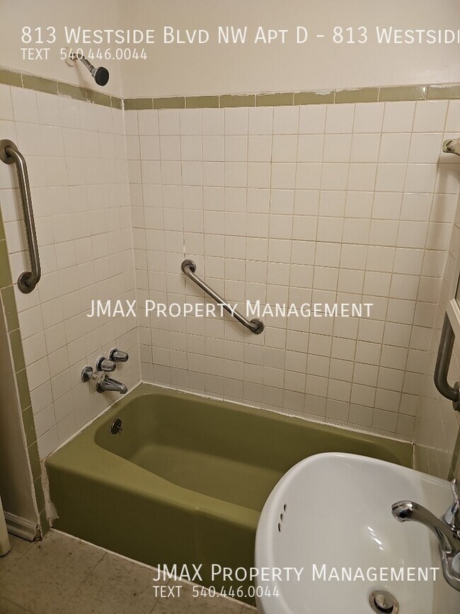 Building Photo - This property has a no security deposit op...