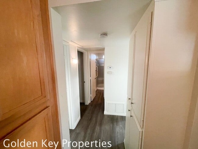 Building Photo - Nicely update Costa Serena Home!