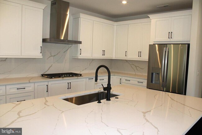 Building Photo - 41887 Night Nurse Cir
