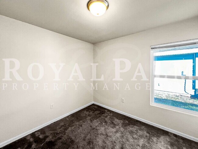 Building Photo - 3BR/2BA Duplex in Vistanna Villas | Garage + Resort Pool!