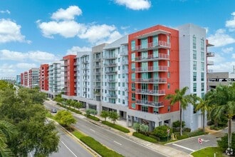 Building Photo - 7661 NW 107th Ave