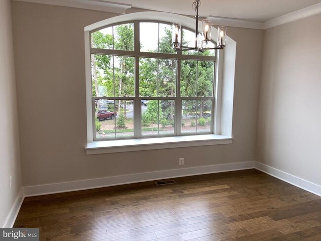 Building Photo - 5118 Ridgeview Retreat Dr