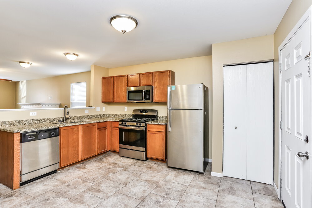 Building Photo - 755 Rockshire Dr