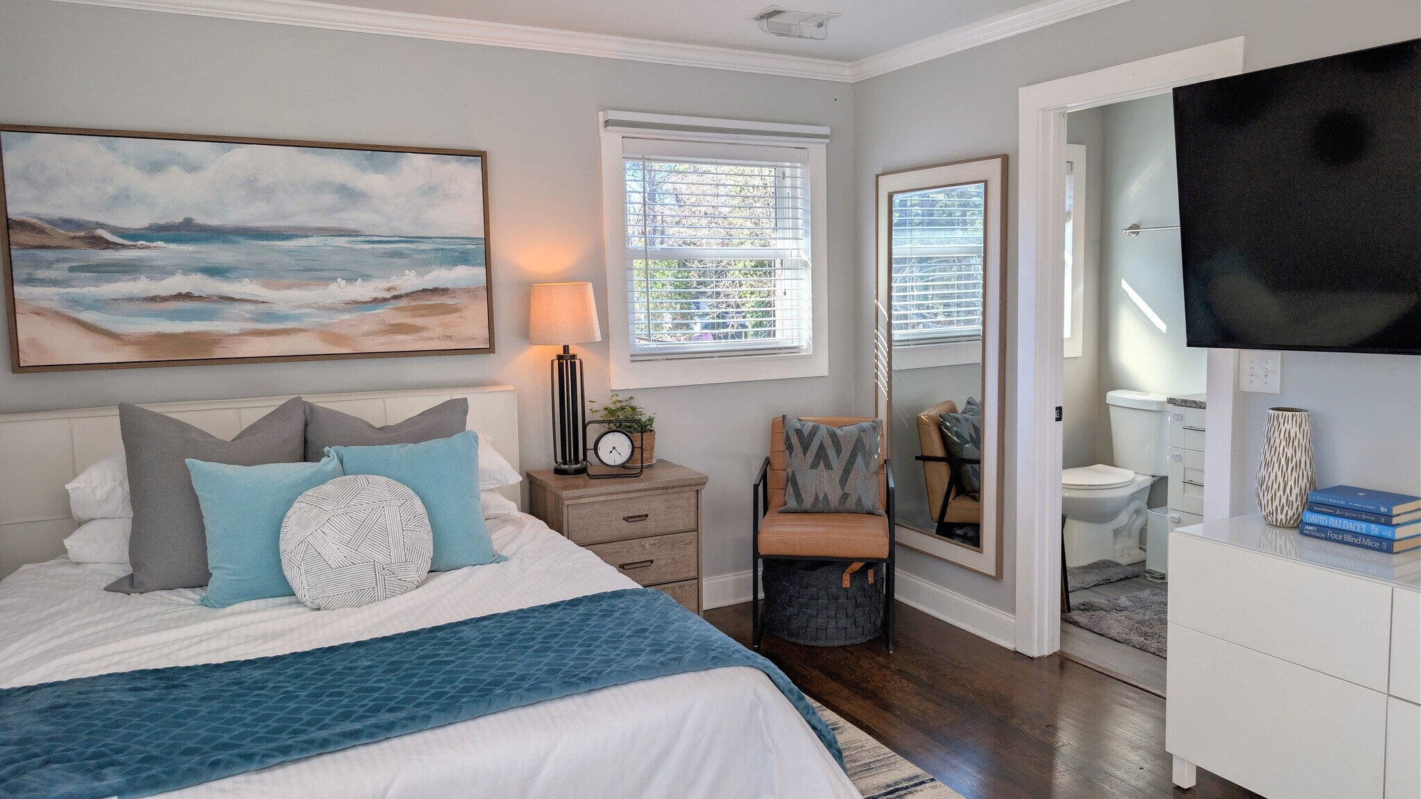 Building Photo - 831 Parkway Dr