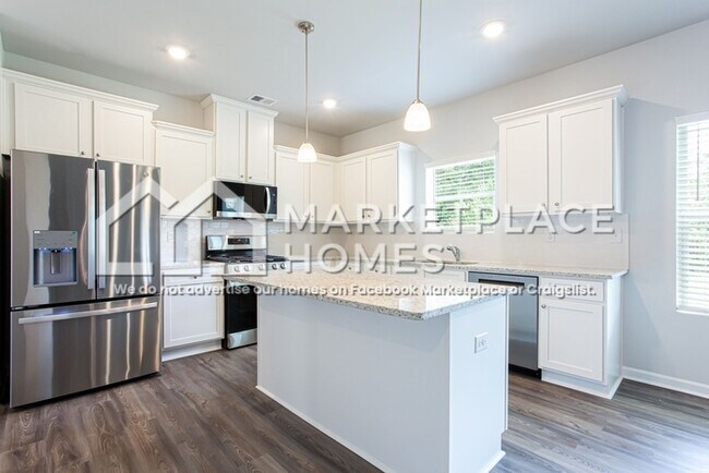 Building Photo - 1472 Stephens Vw Dr