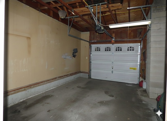 Building Photo - 13108 E 29th Ave