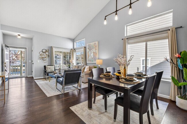 Building Photo - Updated 4bed in Parker!