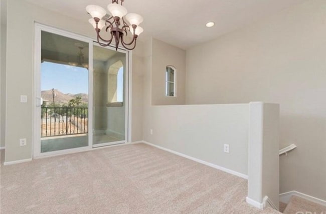 Building Photo - 1800 E Lakeshore Dr