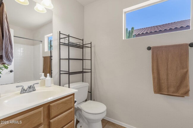 Building Photo - 1216 W Pinon Ave