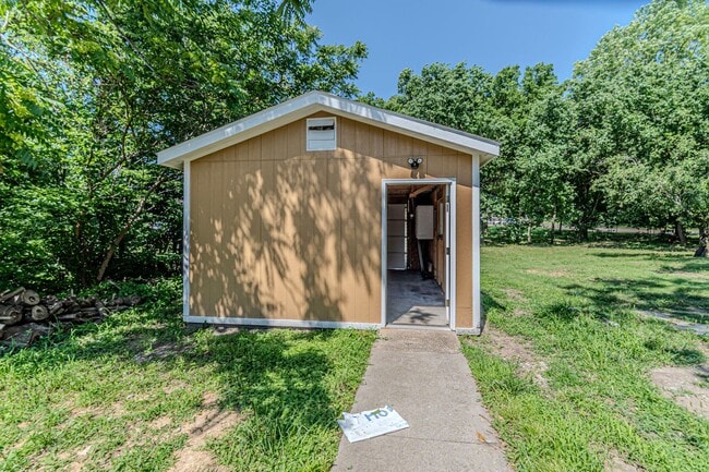 Building Photo - Please View 3D Virtual Walk-Through Before Scheduling a Showing