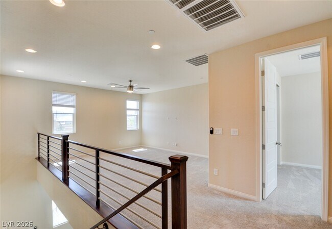 Building Photo - 141 Neverland Ave