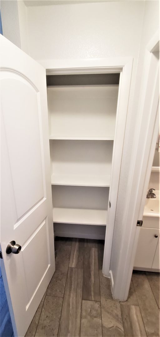 Building Photo - 938 E. 4th St.