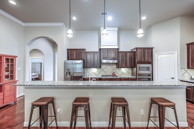 Building Photo - 24211 Olivara Ln