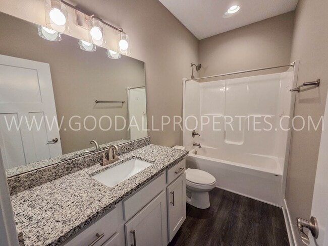 Building Photo - 16656 Wilden Dr