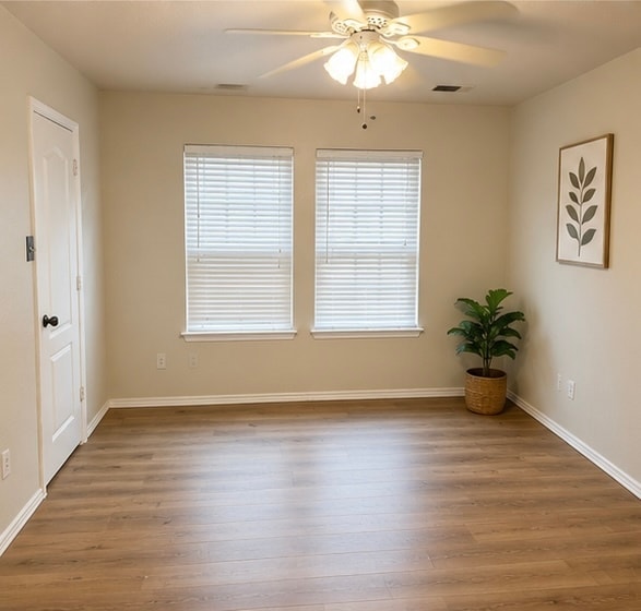 Master Room - 1427 Range Fld