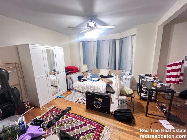 Building Photo - 214 Freeman St