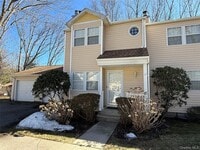 Building Photo - 12 Paine Commons