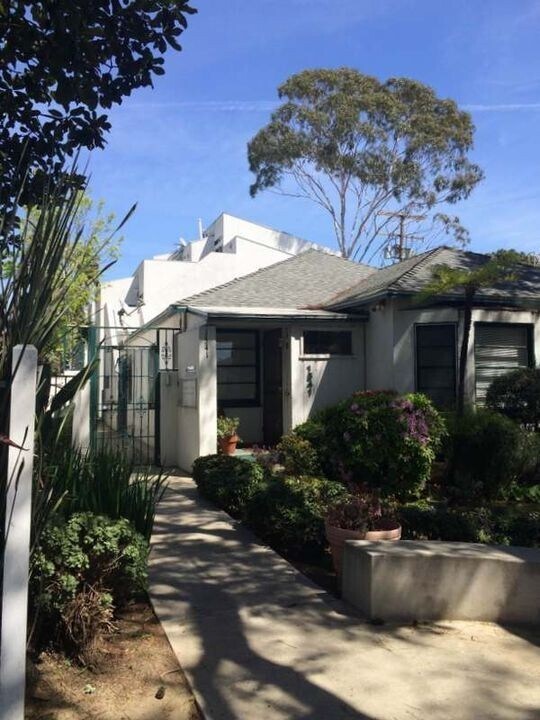 Building Photo - 1541 Harvard Street,