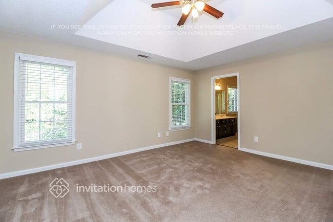 Building Photo - 7022 Surrey Dr