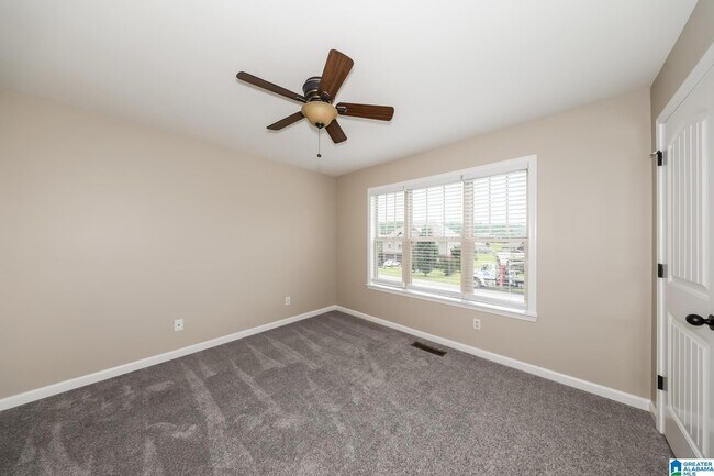 Building Photo - 725 Starlite Dr