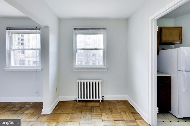 Building Photo - 1720 N Quinn St