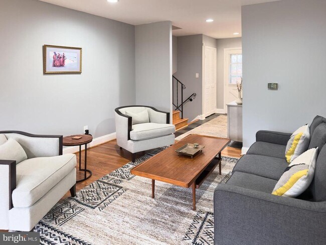 Building Photo - 12826 Camellia Dr