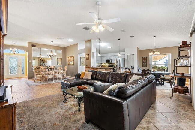 Building Photo - 1505 Doria Ln