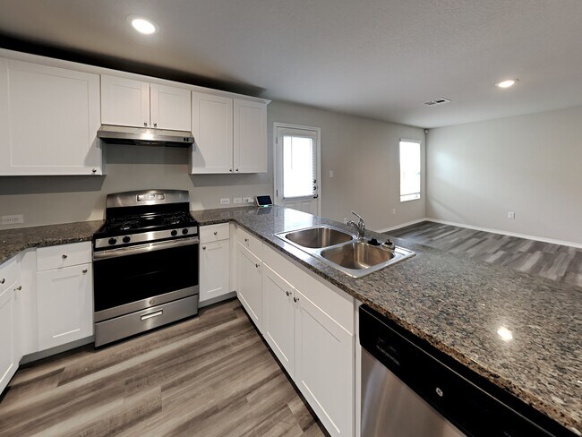 Building Photo - 13822 Buffalo Valley