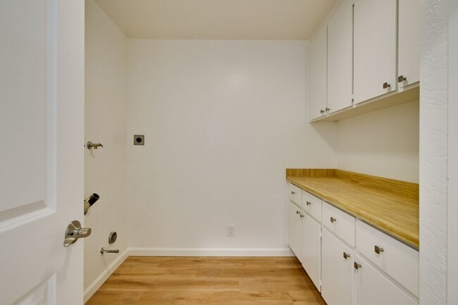 Building Photo - Updated 3-bedroom Home in San Jose!