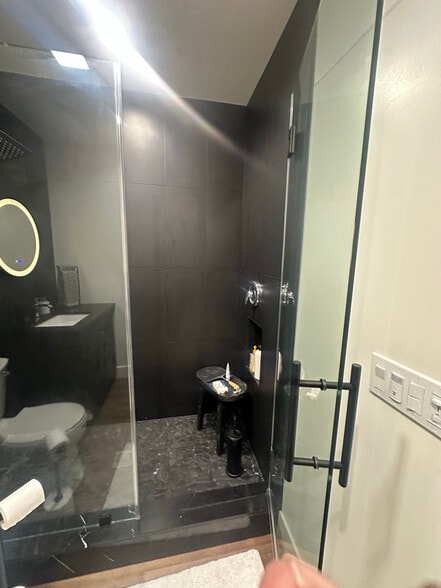 Building Photo - 935 Marietta St