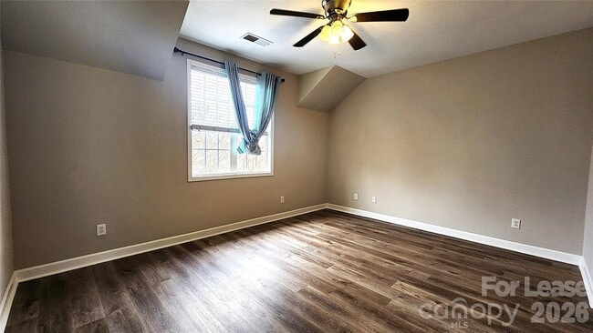 Building Photo - 144 Marketplace Ave