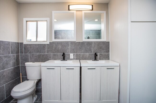 Building Photo - 4213 40th St