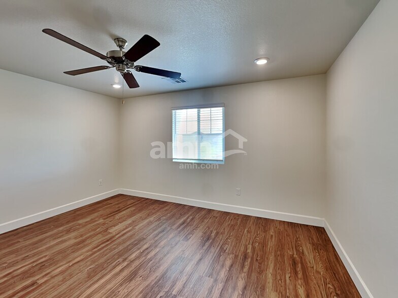 Building Photo - 82 Bonny Lake Ct