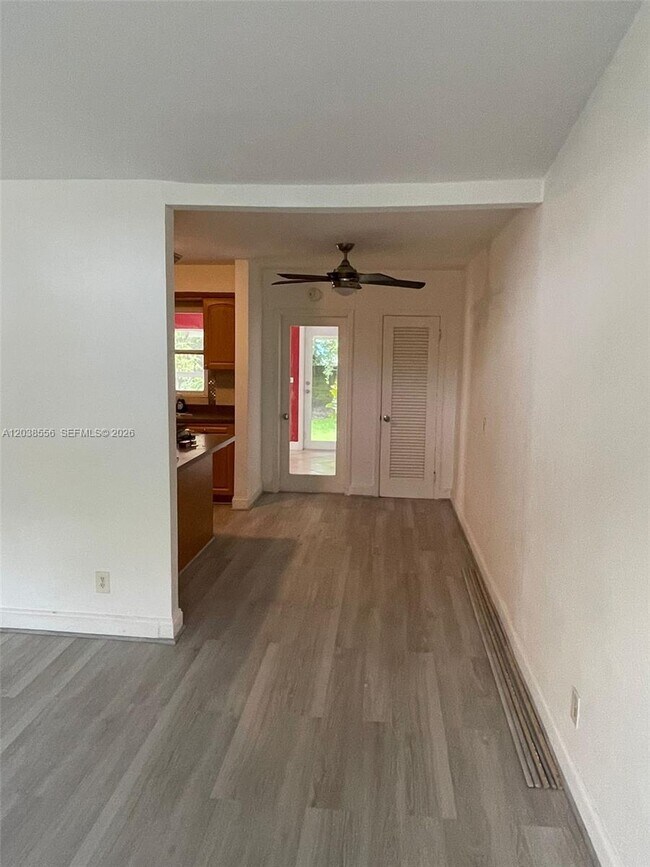 Building Photo - 1612 NE 110th Terrace