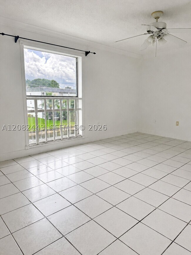 Building Photo - 8350 Sands Point Blvd