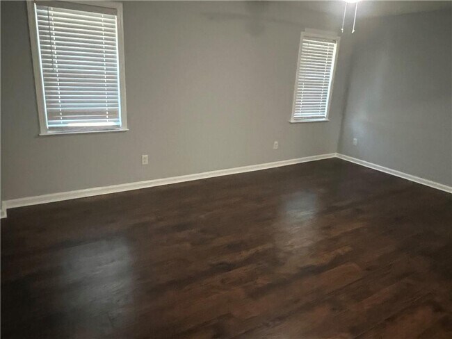 Building Photo - 420 Lockridge Ln