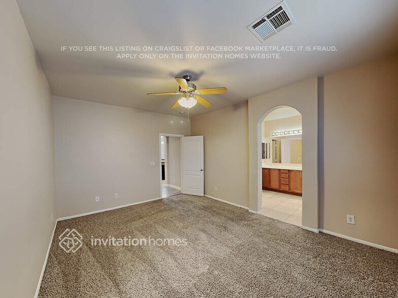 Building Photo - 792 Golden Sedum Dr