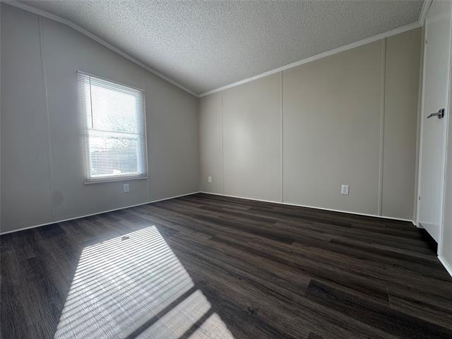 Building Photo - 1204 Traders Rd