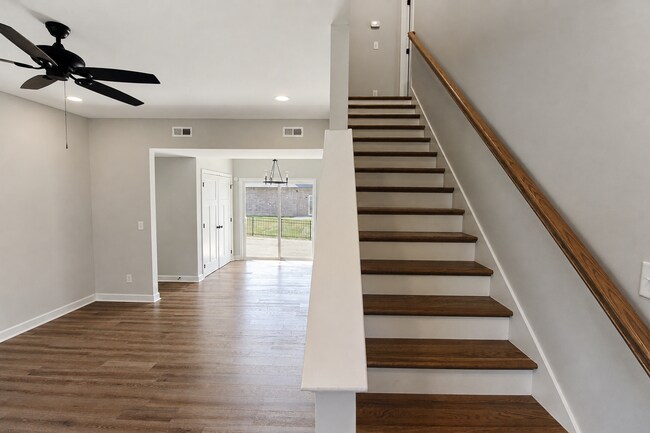 Building Photo - 1429 Village Lp