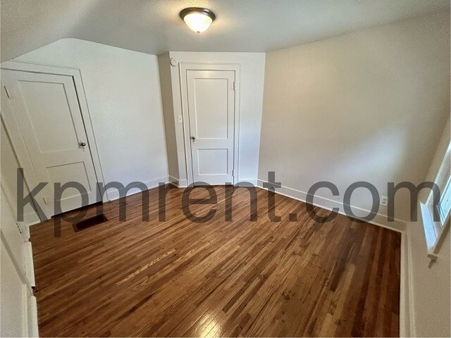 Building Photo - 1206 10th St NW