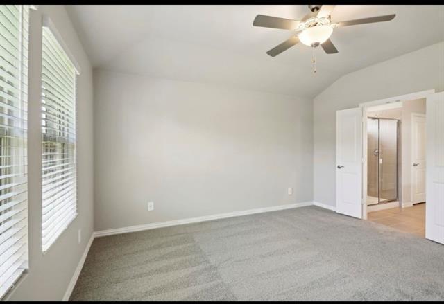 Building Photo - 909 Edgehurst Dr